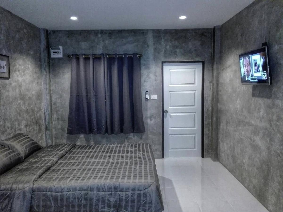 Готель 4Hearts Loft House Сурат-Тхані Екстер'єр фото